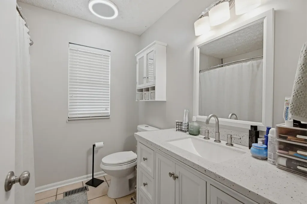 365 N Birchwood Drive Hendersonville TN 37075