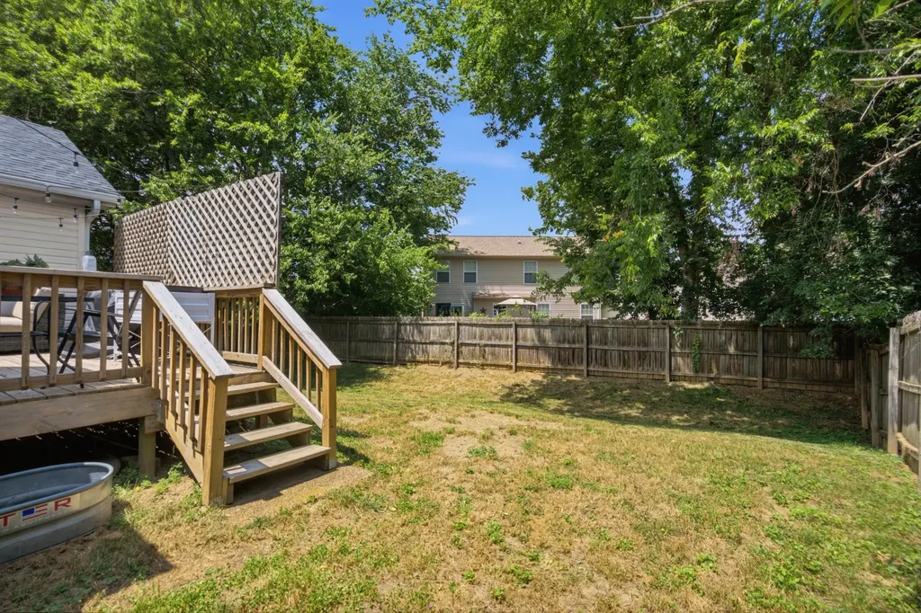 365 N Birchwood Drive Hendersonville TN 37075