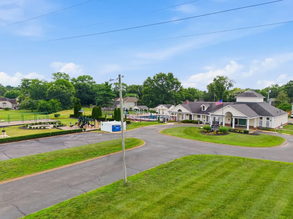 365 N Birchwood Drive Hendersonville TN 37075