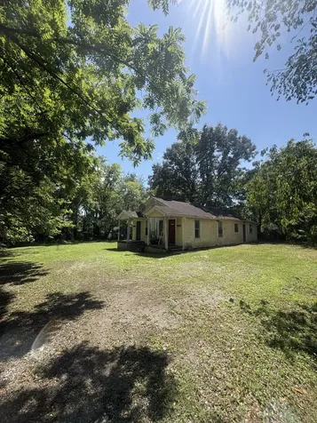 588 19th Ave, W Springfield TN 37172