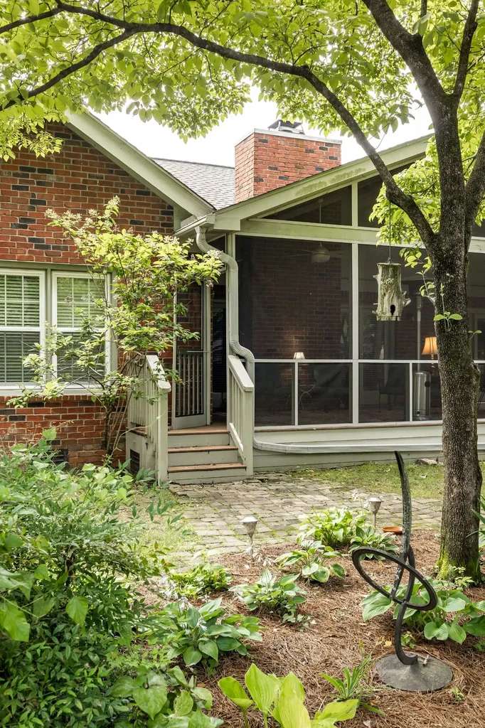 104 Braxton Hill Court Nashville TN 37204