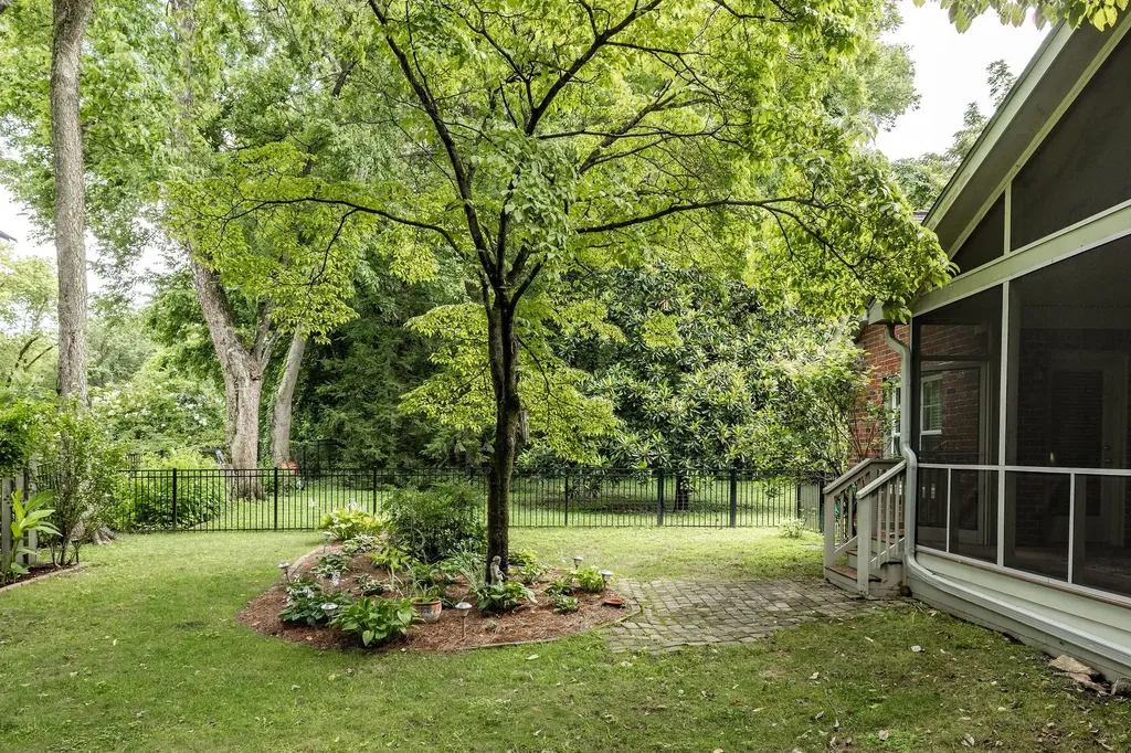104 Braxton Hill Court Nashville TN 37204