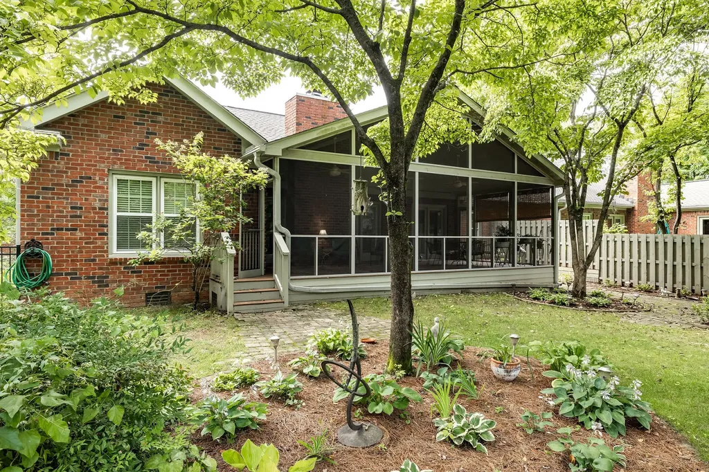 104 Braxton Hill Court Nashville TN 37204