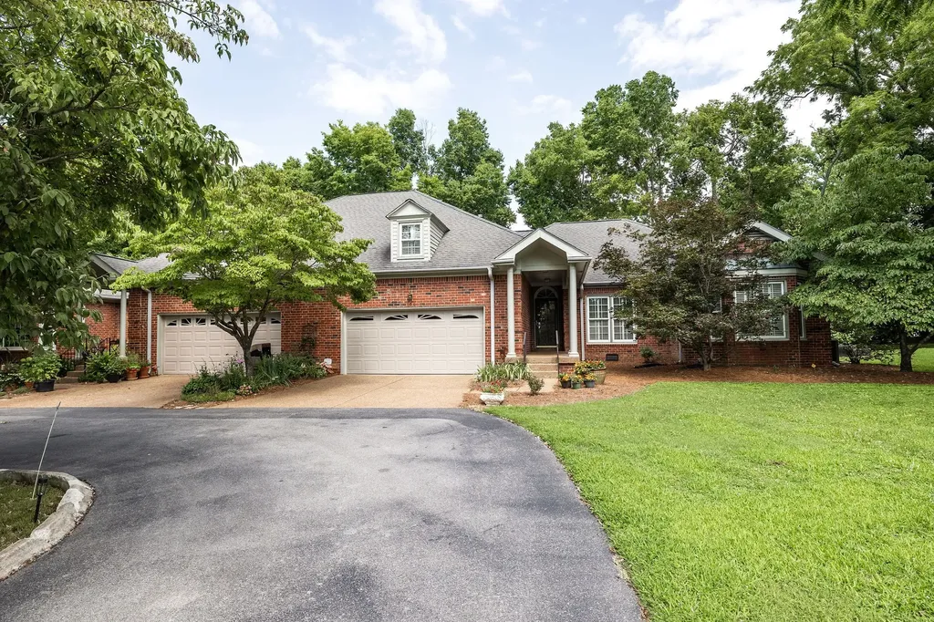 104 Braxton Hill Court Nashville TN 37204