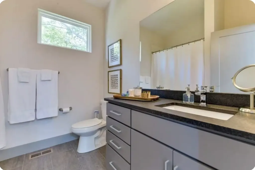 411B Moore Avenue Nashville TN 37203