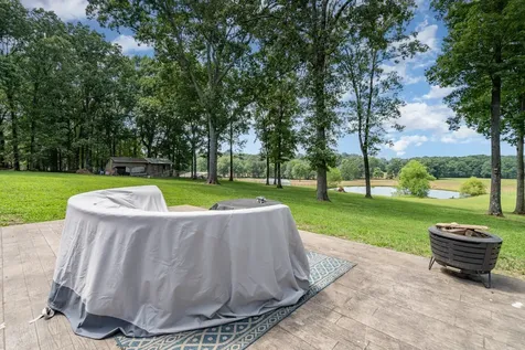 1640 Eno Road Dickson TN 37055