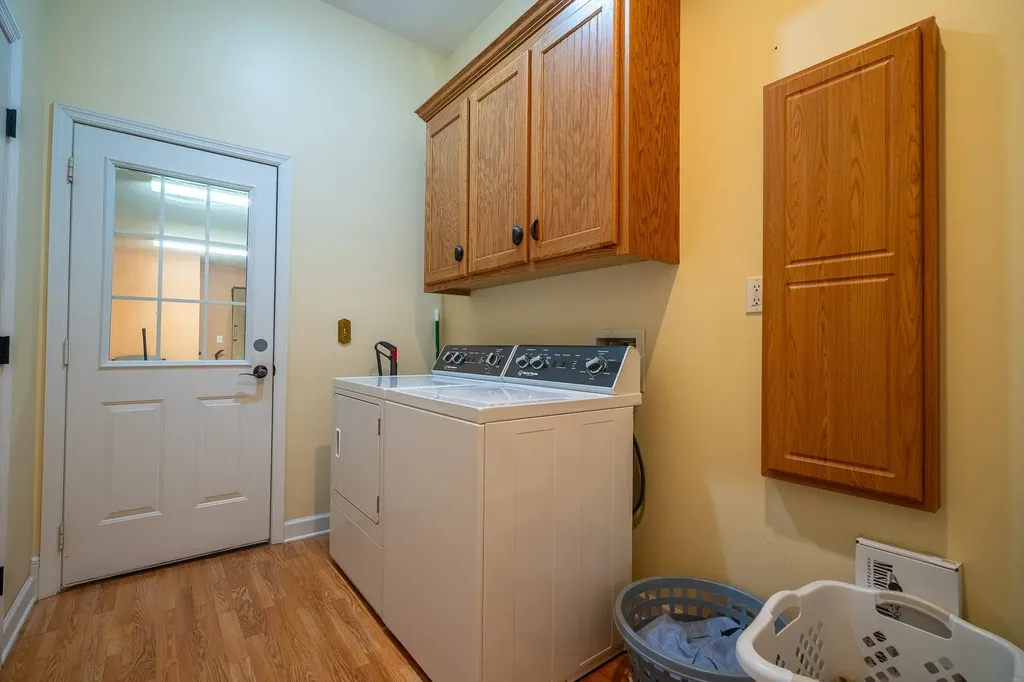15 Clifton Road Lawrenceburg TN 38464
