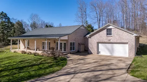 15 Clifton Road Lawrenceburg TN 38464