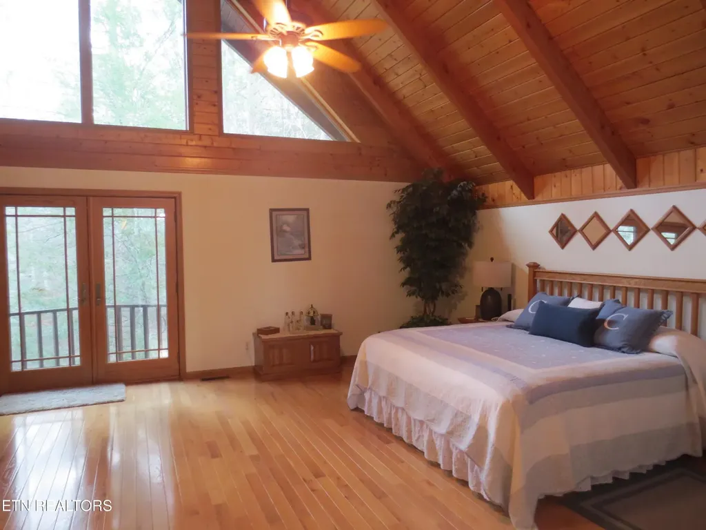 1536 Turkey Creek Road Tellico Plains TN 37385