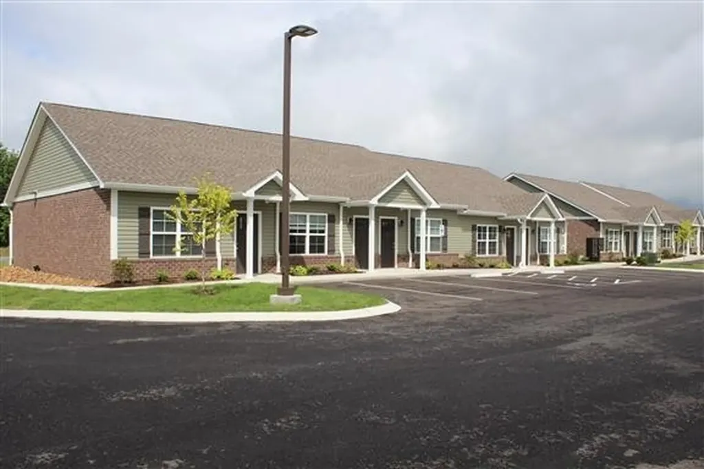 1201 S Water Avenue Gallatin TN 37066