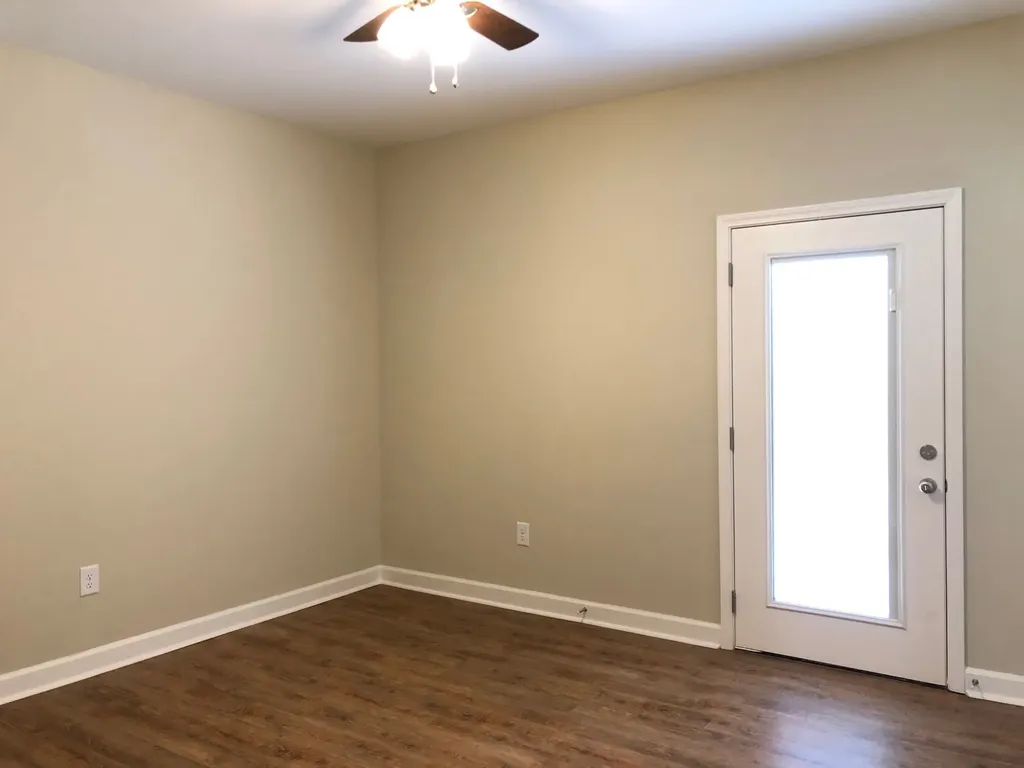 1201 S Water Avenue Gallatin TN 37066