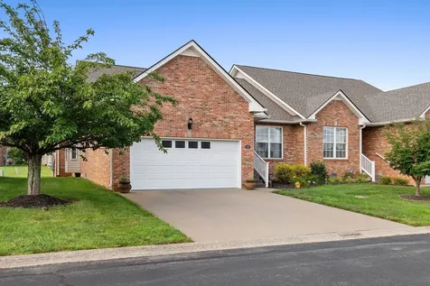 35 Townsend Way Clarksville TN 37043