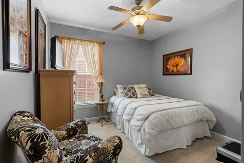 35 Townsend Way Clarksville TN 37043