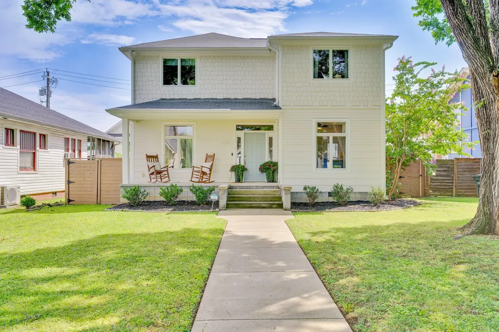 2006 Chamberlain Avenue Chattanooga TN 37404