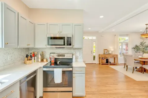 2006 Chamberlain Avenue Chattanooga TN 37404