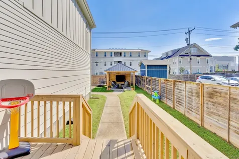 2006 Chamberlain Avenue Chattanooga TN 37404
