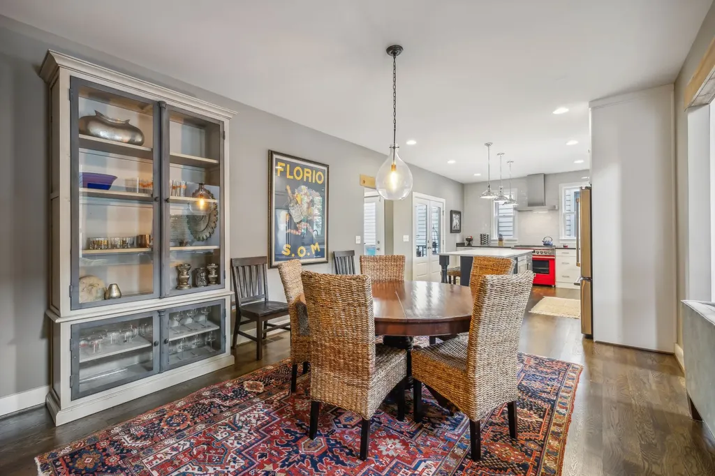1007 10th Avenue N Nashville TN 37208