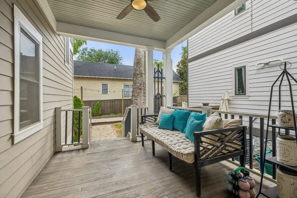 1007 10th Avenue N Nashville TN 37208