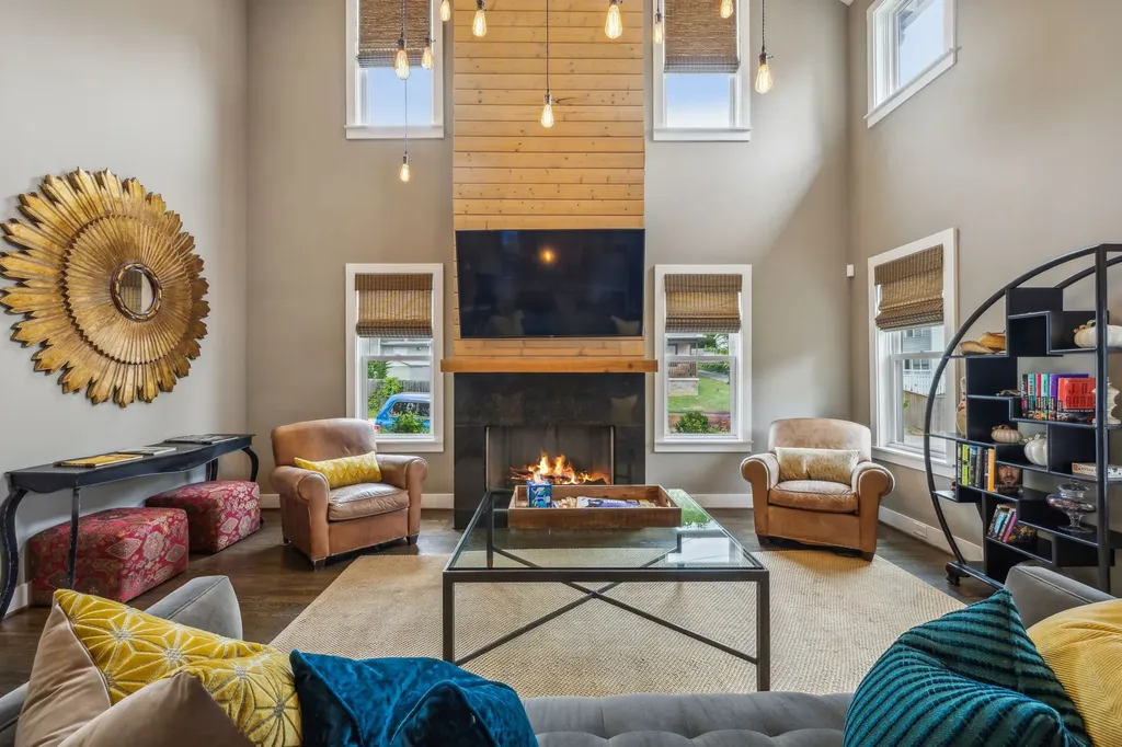 1007 10th Avenue N Nashville TN 37208