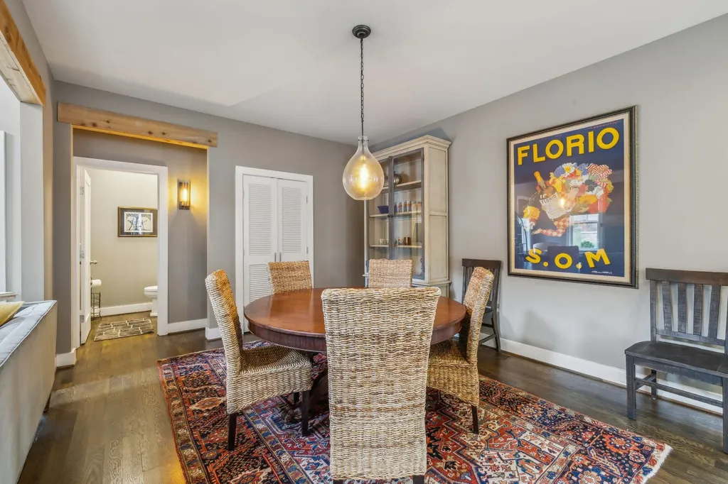 1007 10th Avenue N Nashville TN 37208