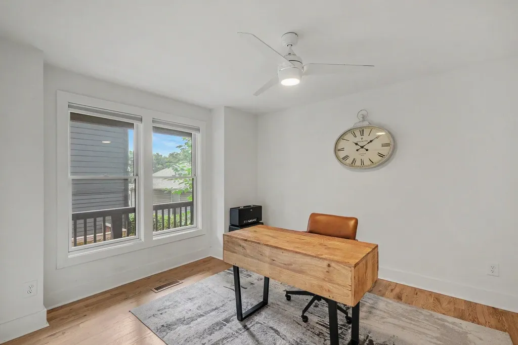 704B 29th Ave, N Nashville TN 37209