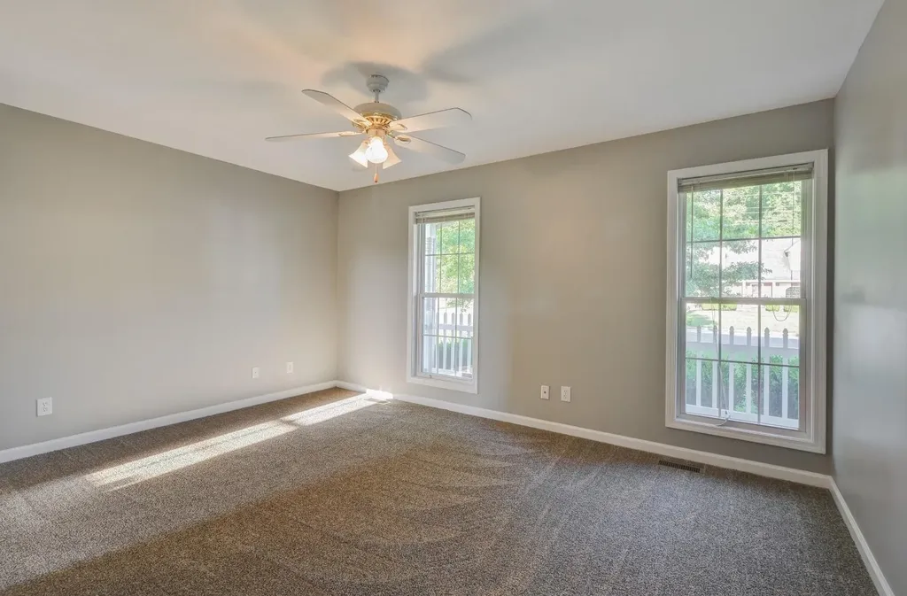 1634 Windriver Clarksville TN 37042