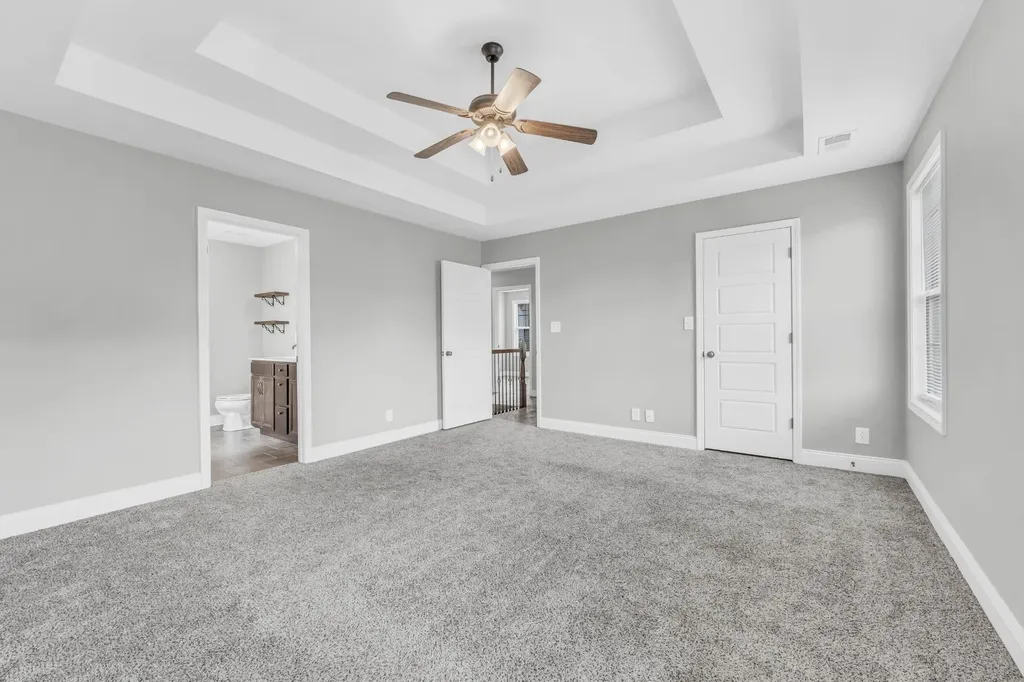 843 Crestone Lane Clarksville TN 37042
