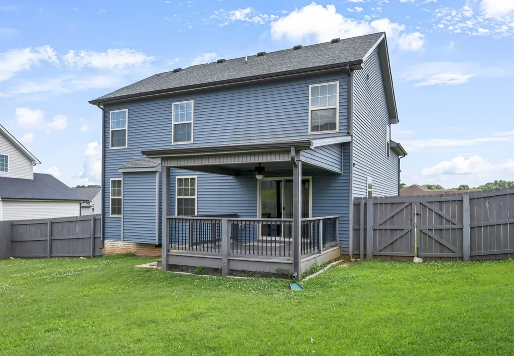 843 Crestone Lane Clarksville TN 37042