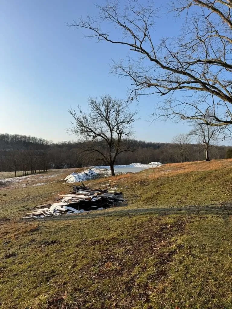 290 Gladdice Road Pleasant Shade TN 37145