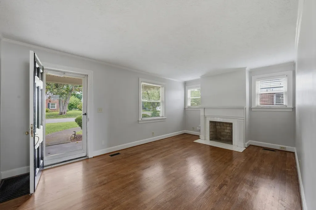 245 Thuss Avenue Nashville TN 37211