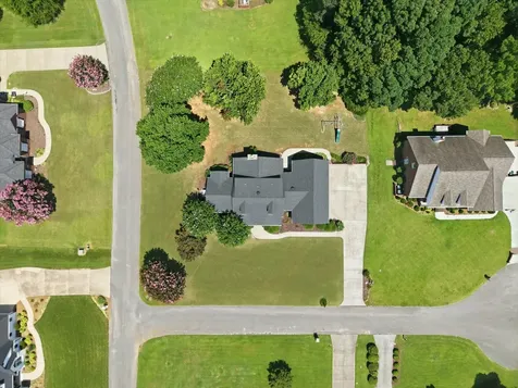 4 Derby Drive Fayetteville TN 37334