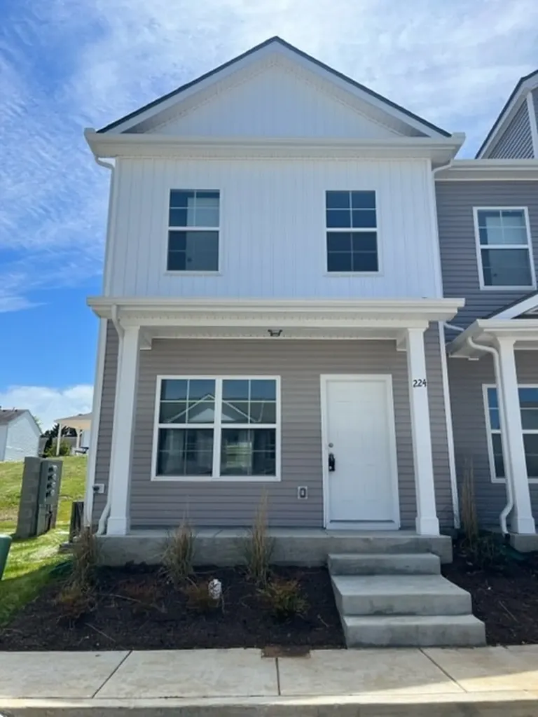 224 Tara Court Columbia TN 38401