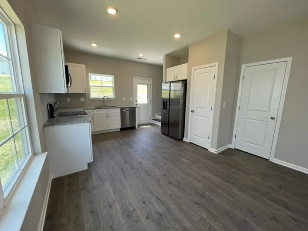 224 Tara Court Columbia TN 38401