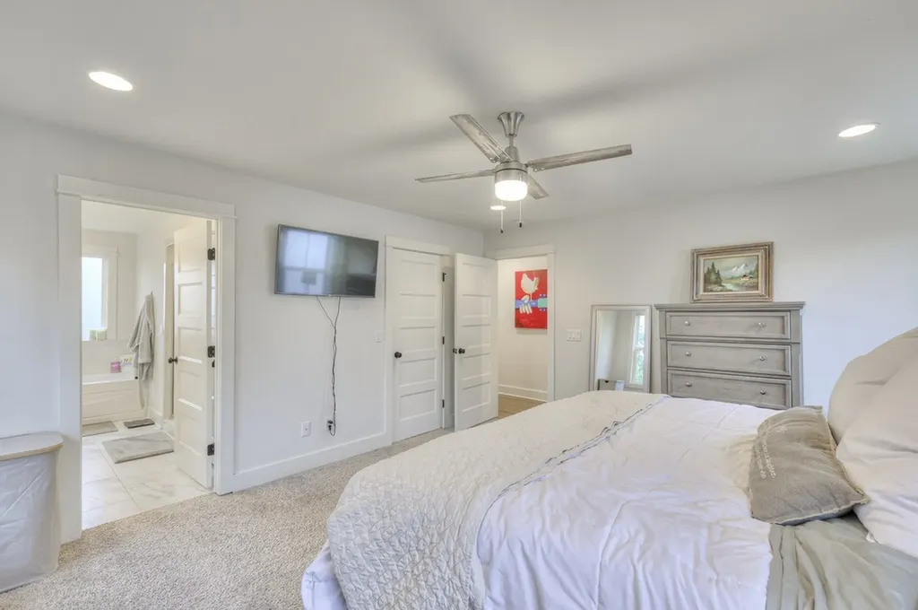 1904B 3rd Ave, N Nashville TN 37208