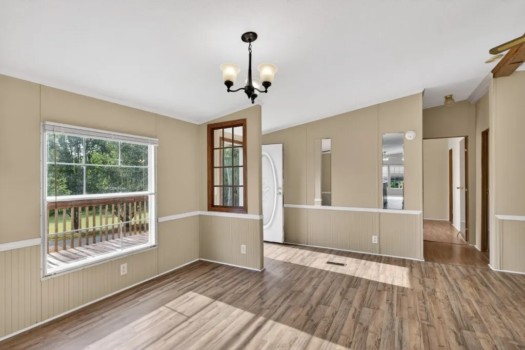 716 Canaan Road Columbia TN 38401