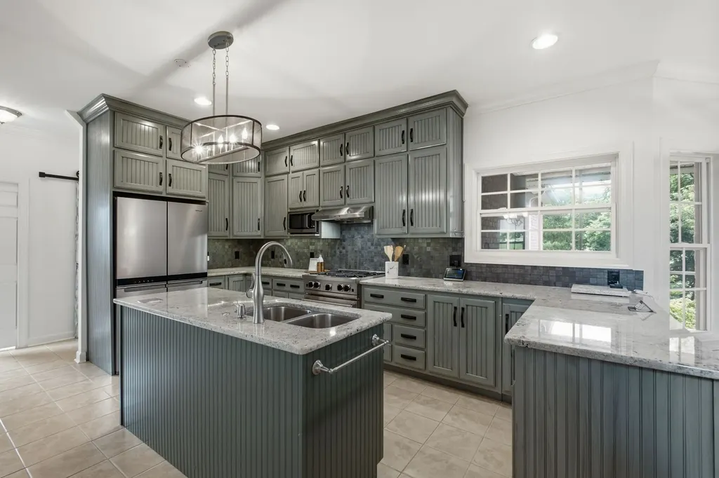 1013 Cabriolet Court Gallatin TN 37066