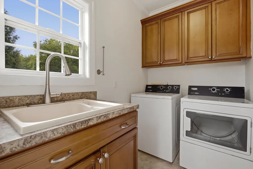 1013 Cabriolet Court Gallatin TN 37066