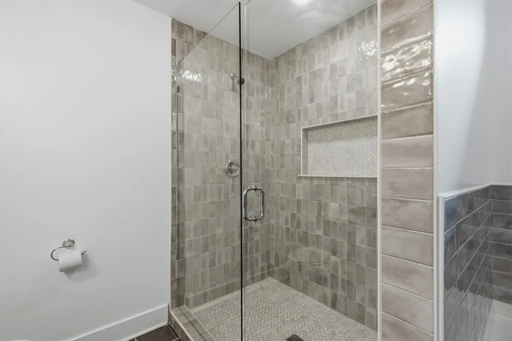 1211B Montgomery Avenue Nashville TN 37207
