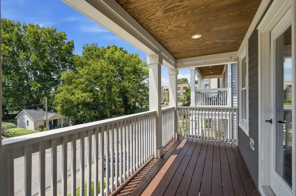 1211B Montgomery Avenue Nashville TN 37207