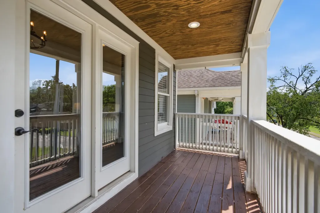 1211B Montgomery Avenue Nashville TN 37207