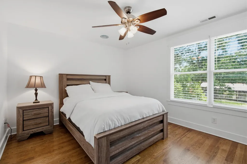 1211B Montgomery Avenue Nashville TN 37207