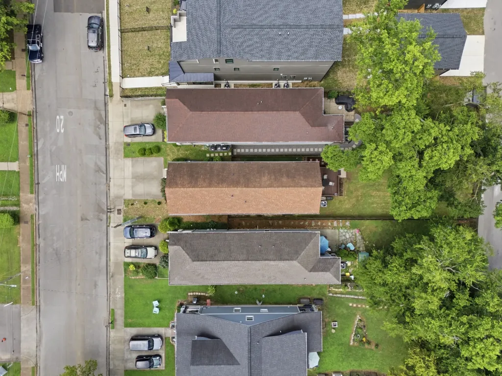 1211B Montgomery Avenue Nashville TN 37207