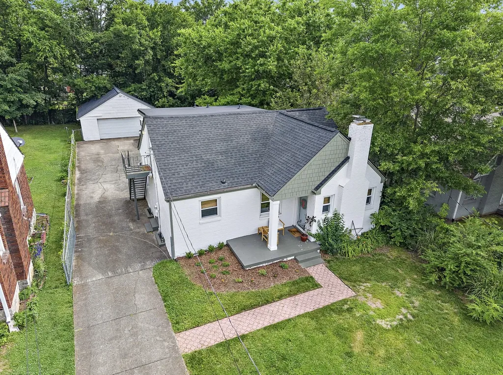 238 Thuss Avenue Nashville TN 37211