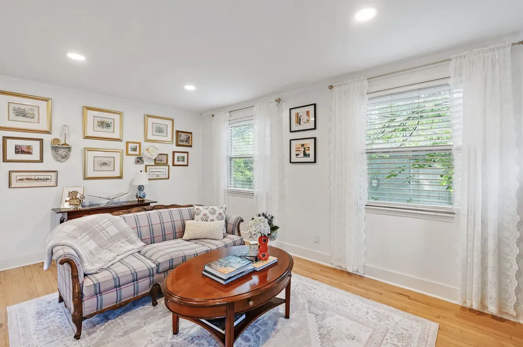 238 Thuss Avenue Nashville TN 37211