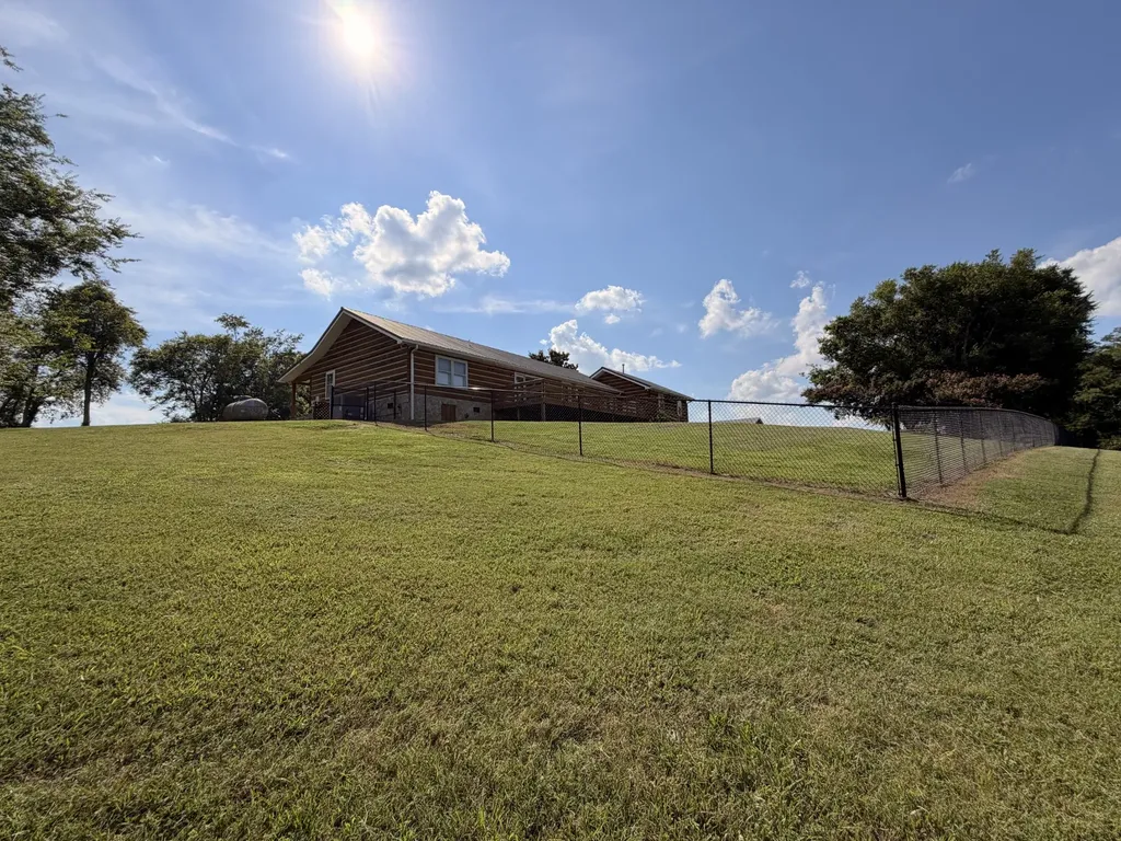 3905 Asbury Road Murfreesboro TN 37129