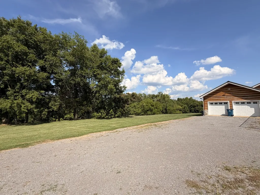 3905 Asbury Road Murfreesboro TN 37129