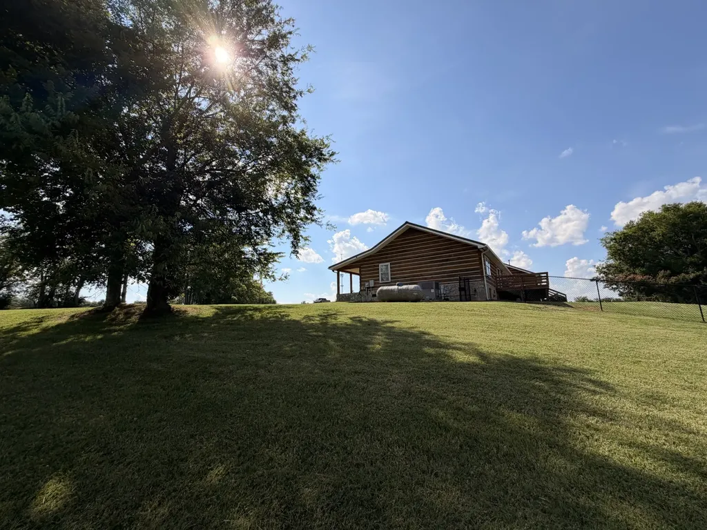 3905 Asbury Road Murfreesboro TN 37129