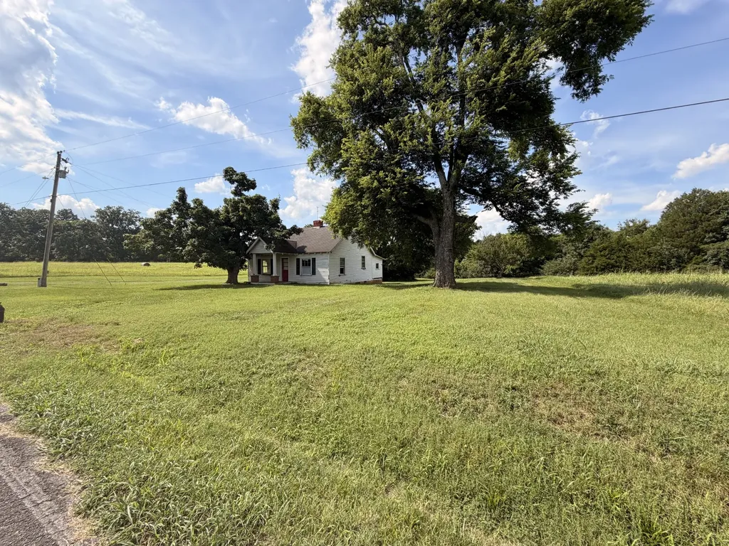 3905 Asbury Road Murfreesboro TN 37129