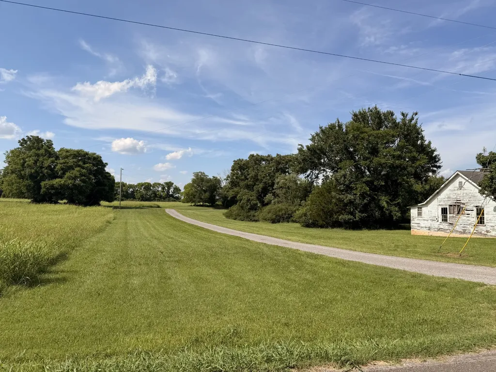 3905 Asbury Road Murfreesboro TN 37129
