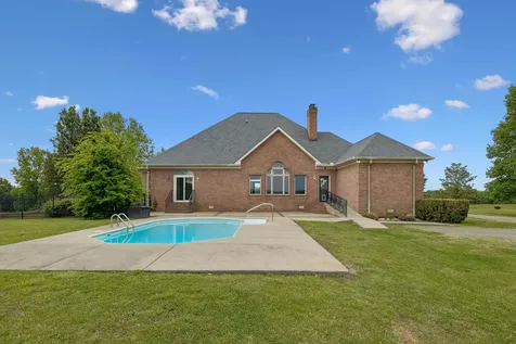 314 Fairview Road Dickson TN 37055